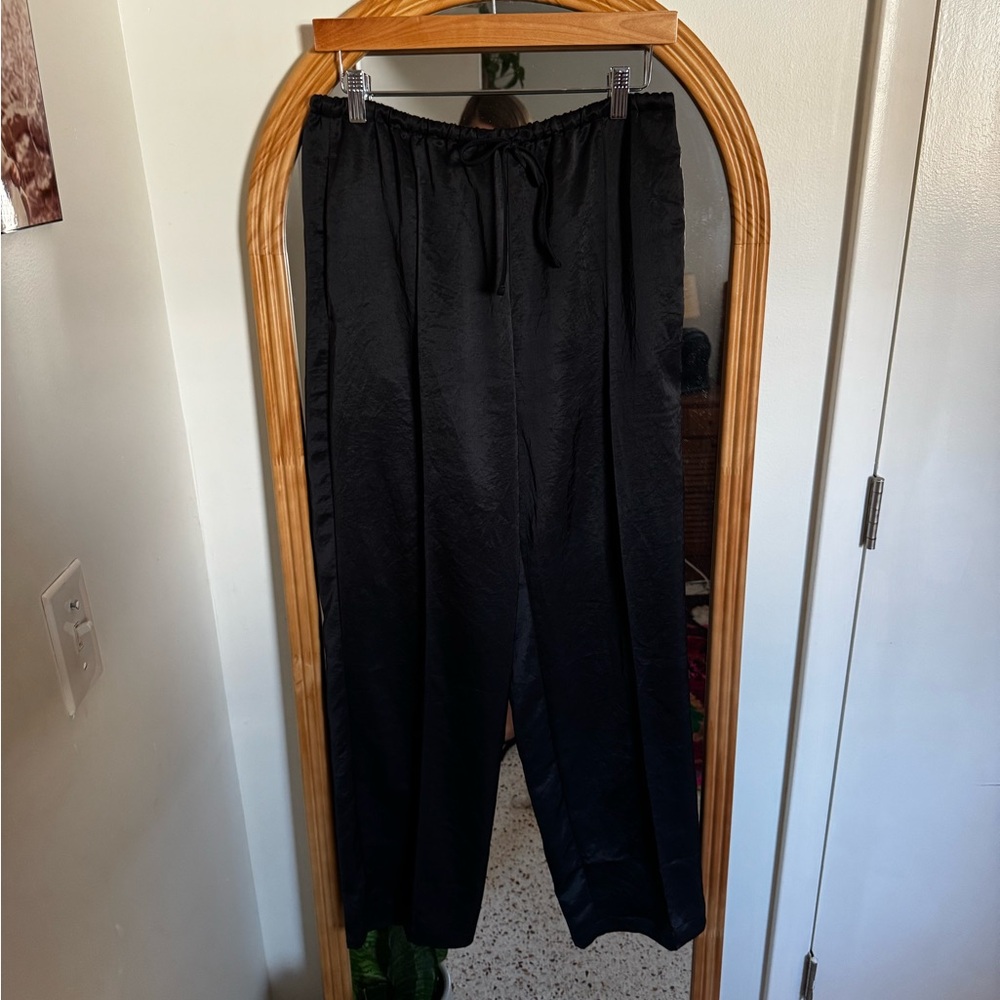 Madewell Satin Style Straight Leg Black Pants - Picture 6 of 7